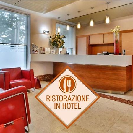 Hotel & Residence Torino Centro - Stazione Porta Susa Екстериор снимка