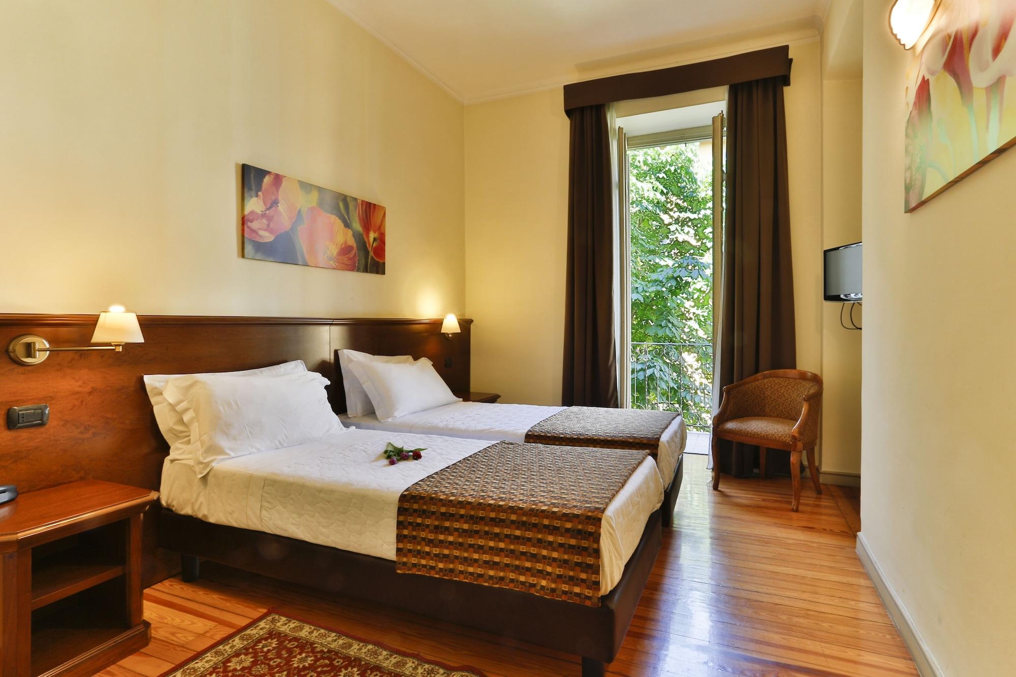 Hotel & Residence Torino Centro - Stazione Porta Susa Екстериор снимка